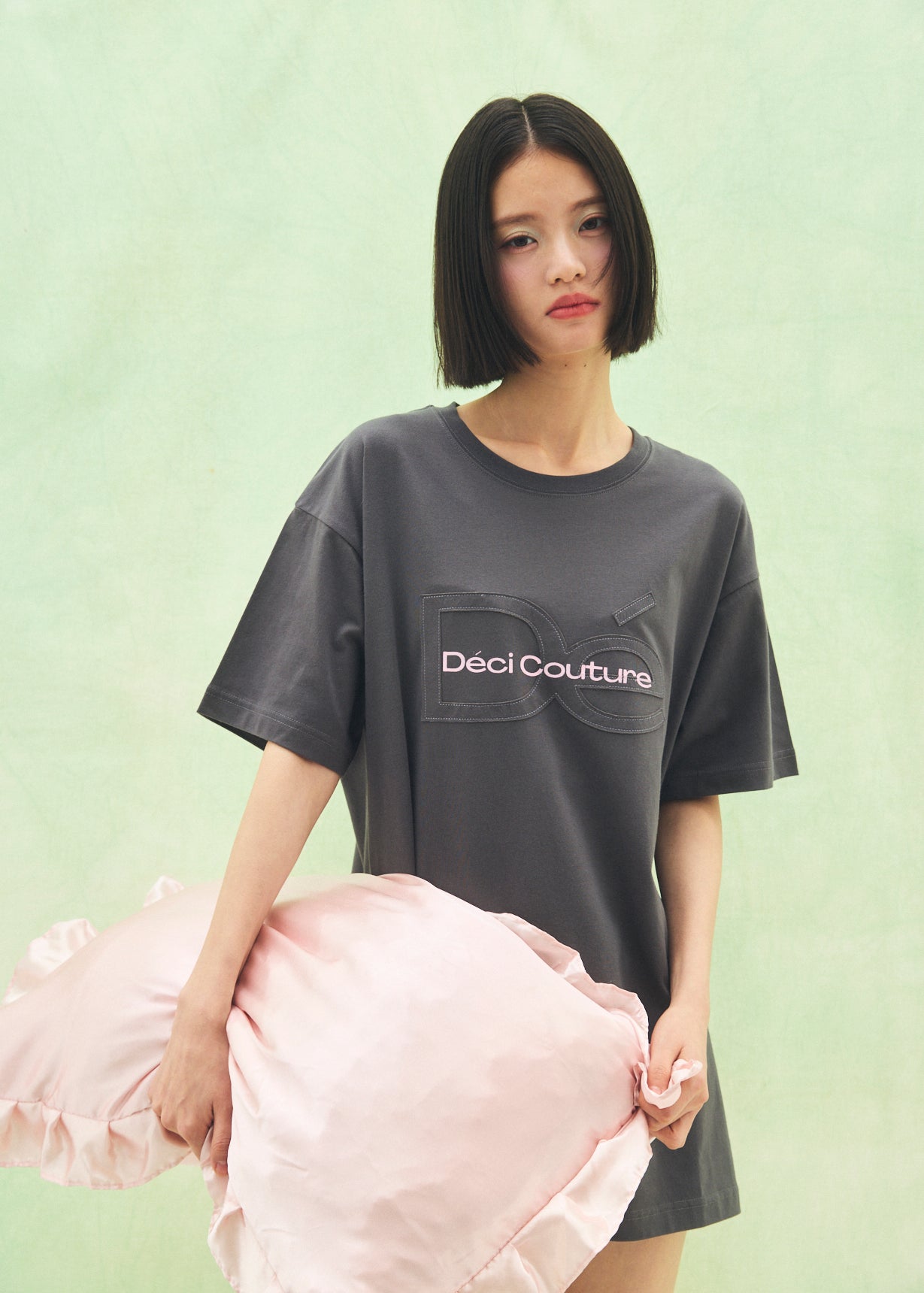 【Big】Cut-Out Logo T-Shirt