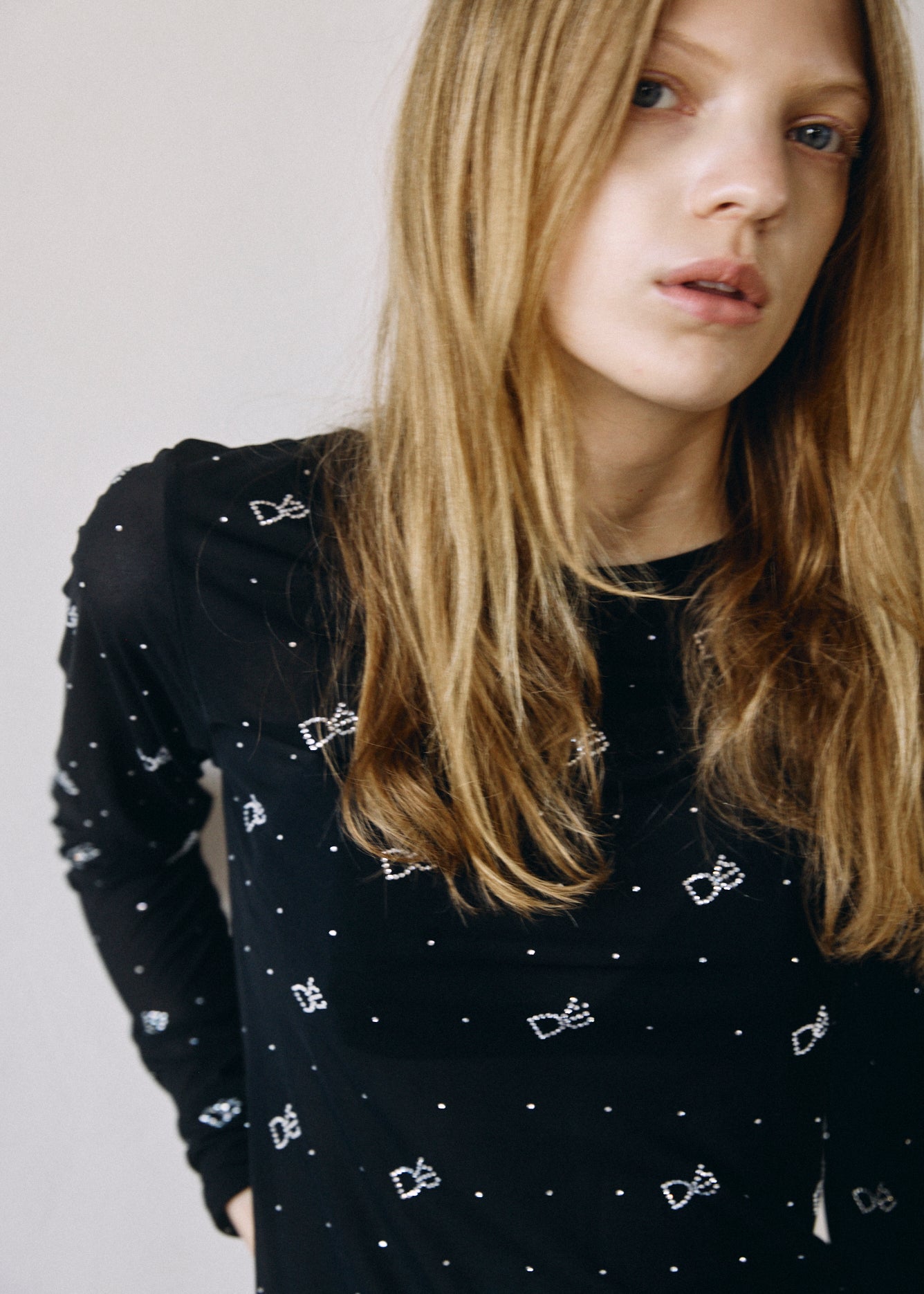 【予約商品】Crystal Logo Sheer Top