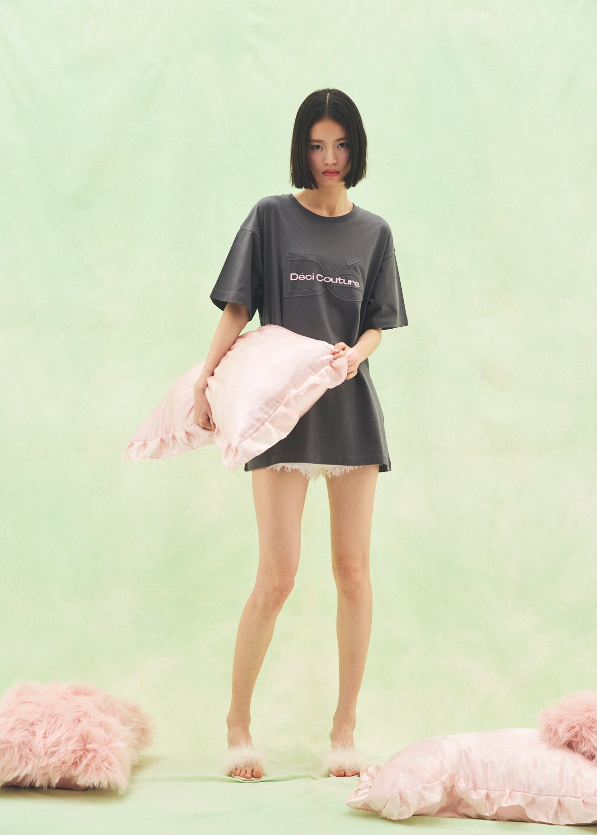 【Big】Cut-Out Logo T-Shirt