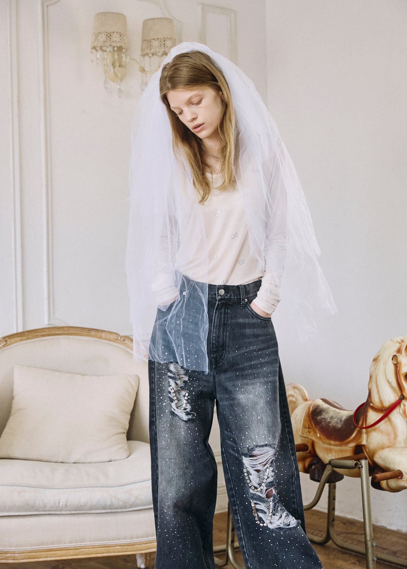 【予約商品】Bijou Damaged Denim