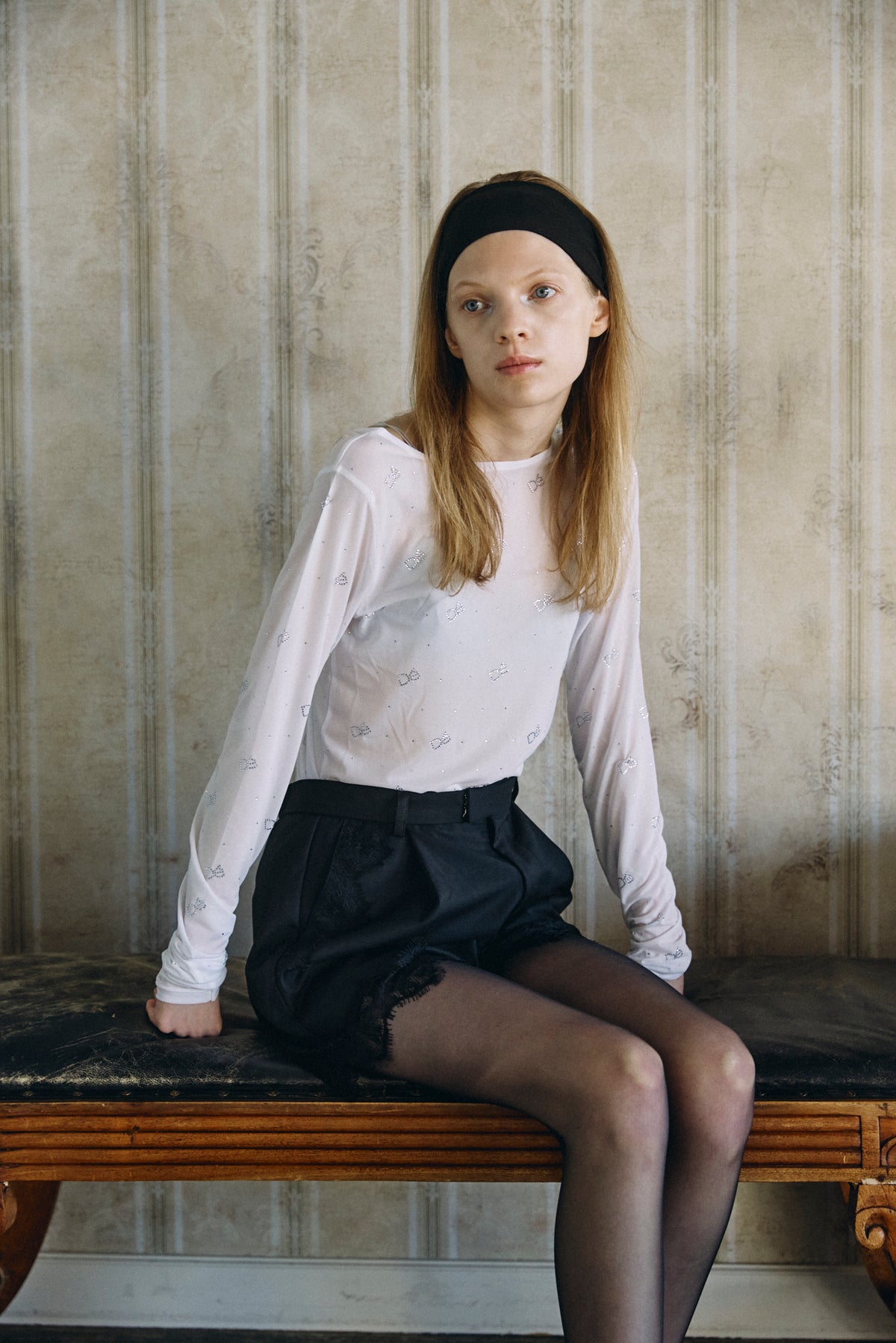 【予約商品】Crystal Logo Sheer Top