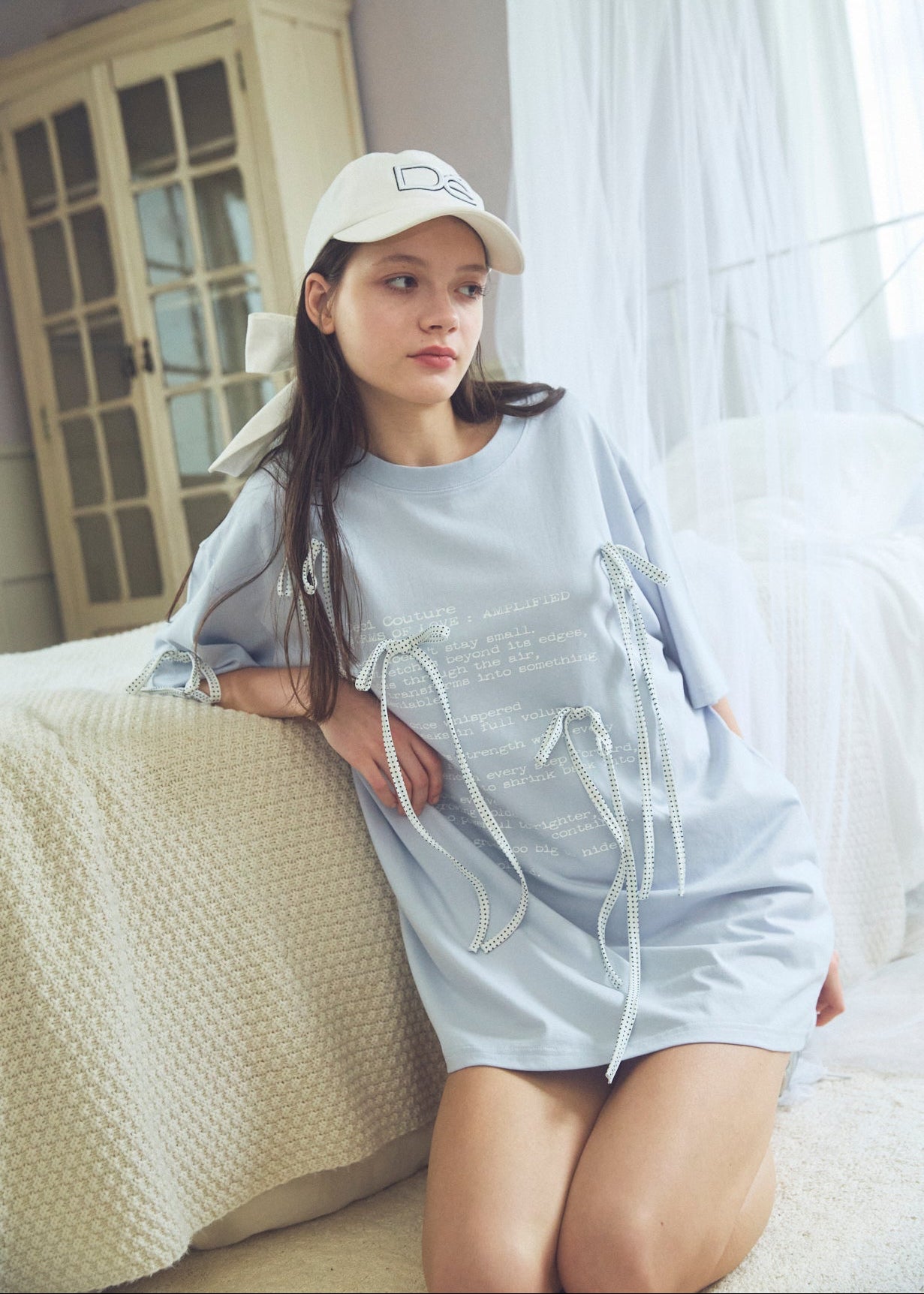 Dot Ribbon Print T-Shirt