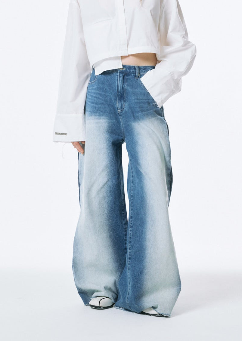 Side-Tuck Wide Denim