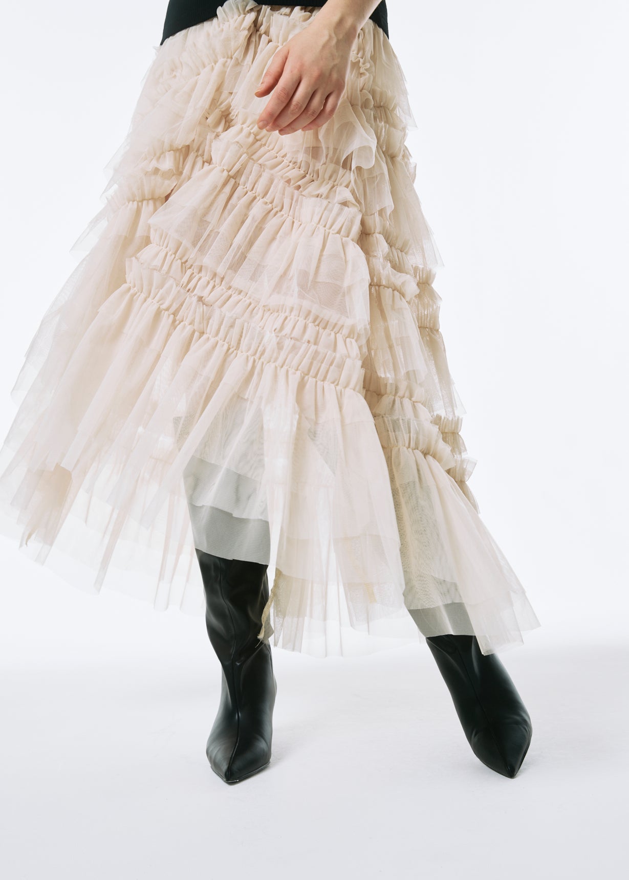 Slit Frilled Tulle Skirt