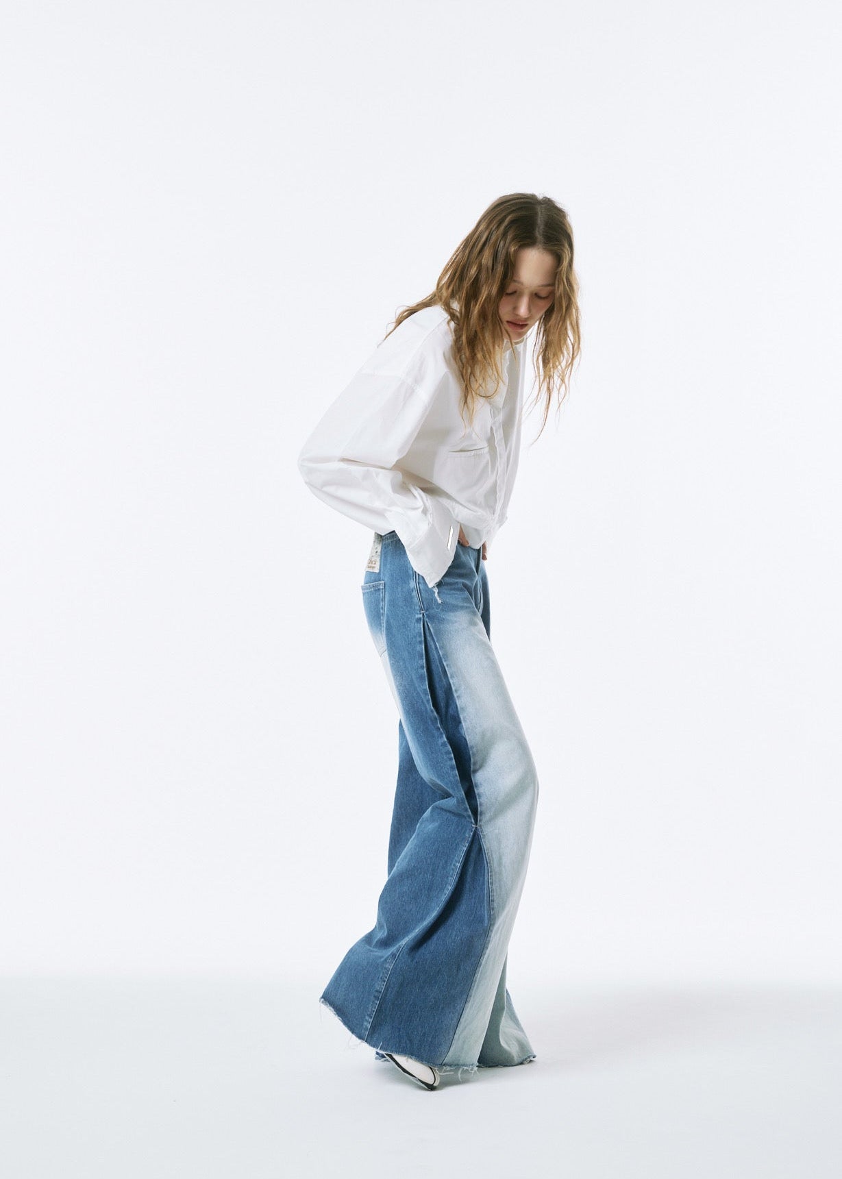 Side-Tuck Wide Denim