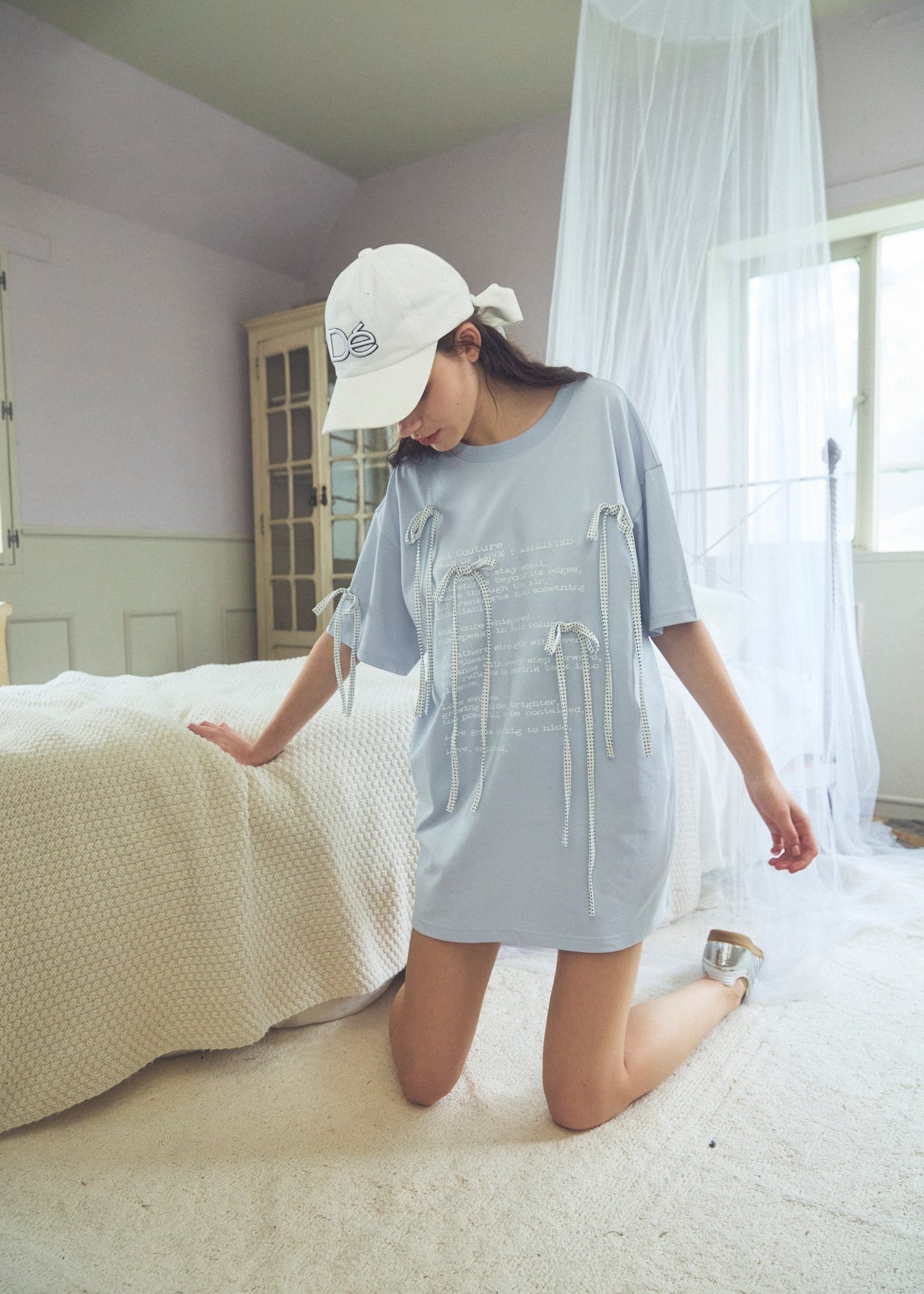 Dot Ribbon Print T-Shirt