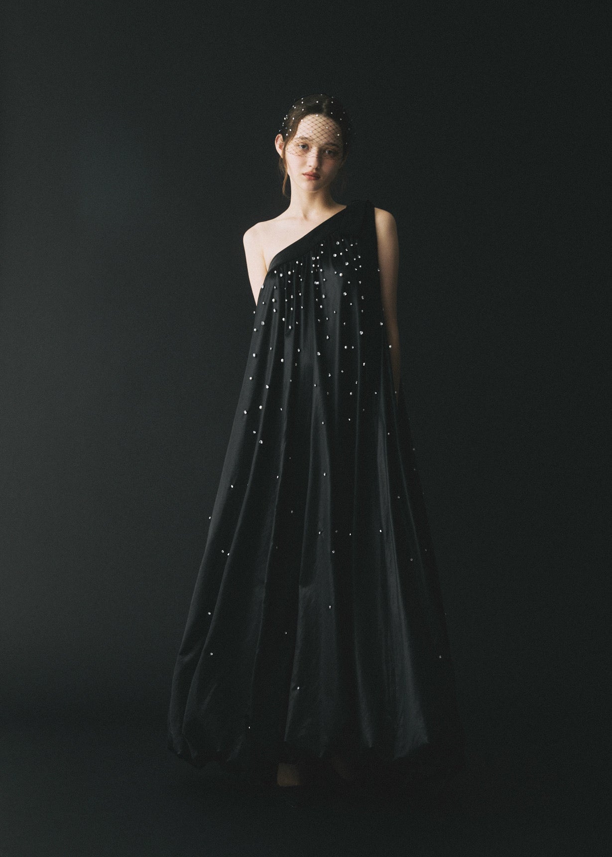 【Couture】 One-Shoulder Bijou Dress