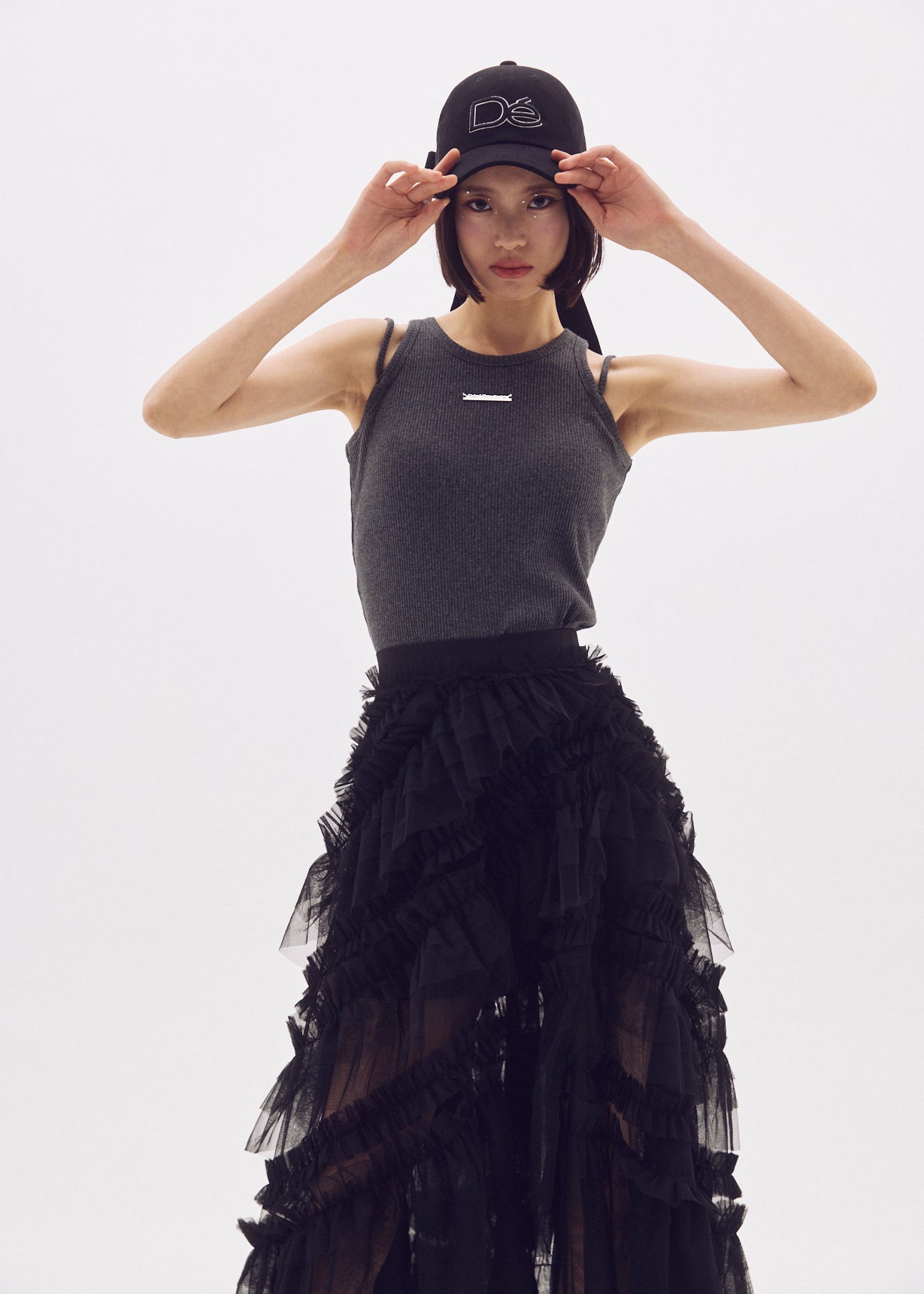 Slit Frilled Tulle Skirt