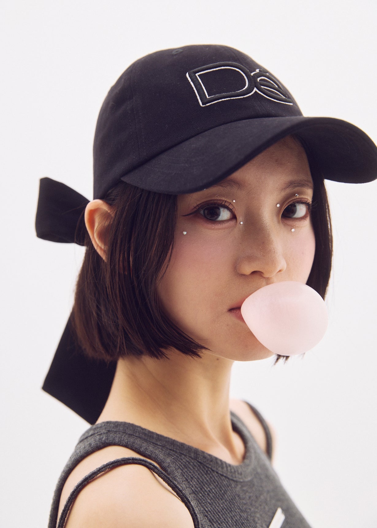 Dé Logo Ribbon Cap