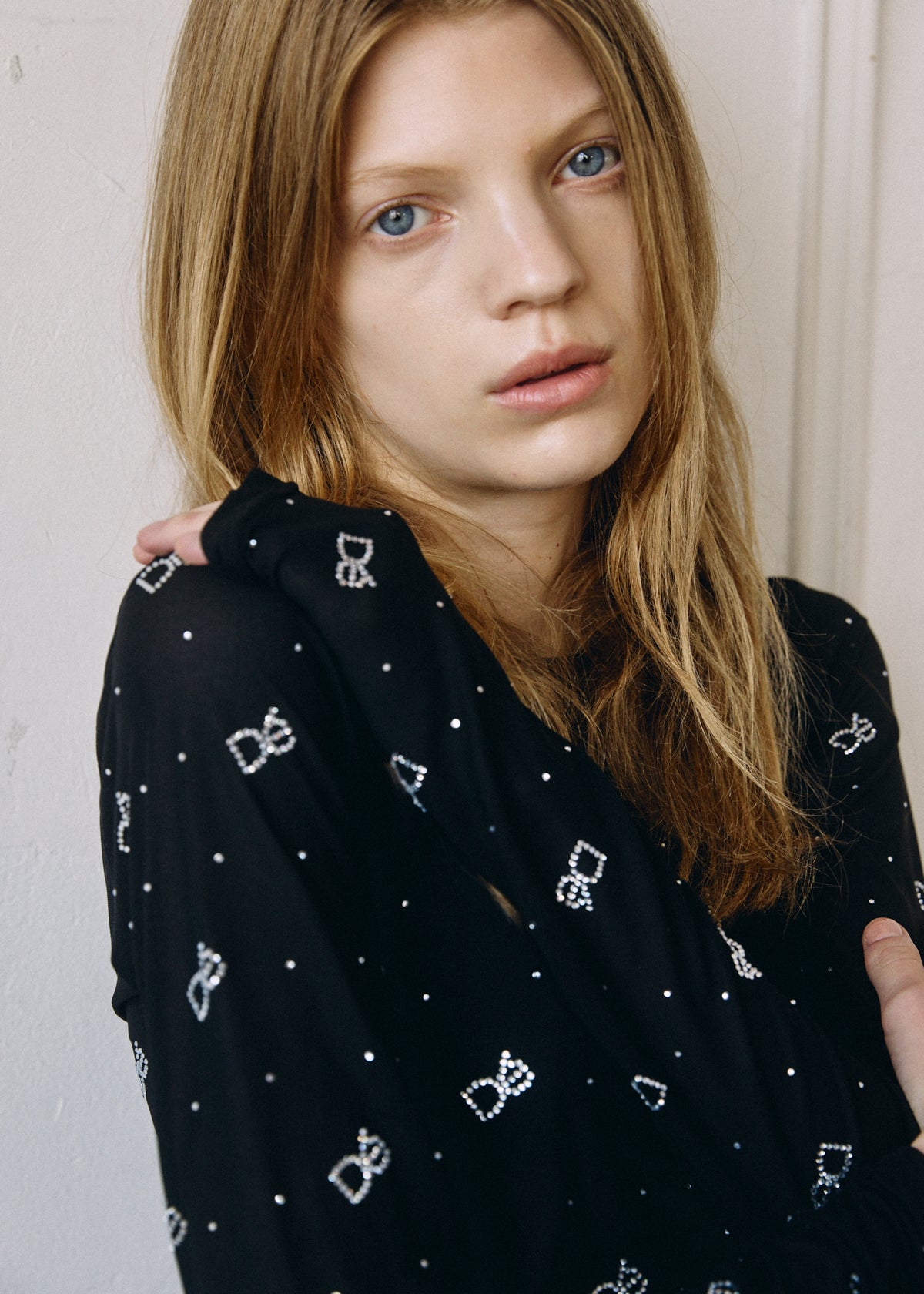 【予約商品】Crystal Logo Sheer Top