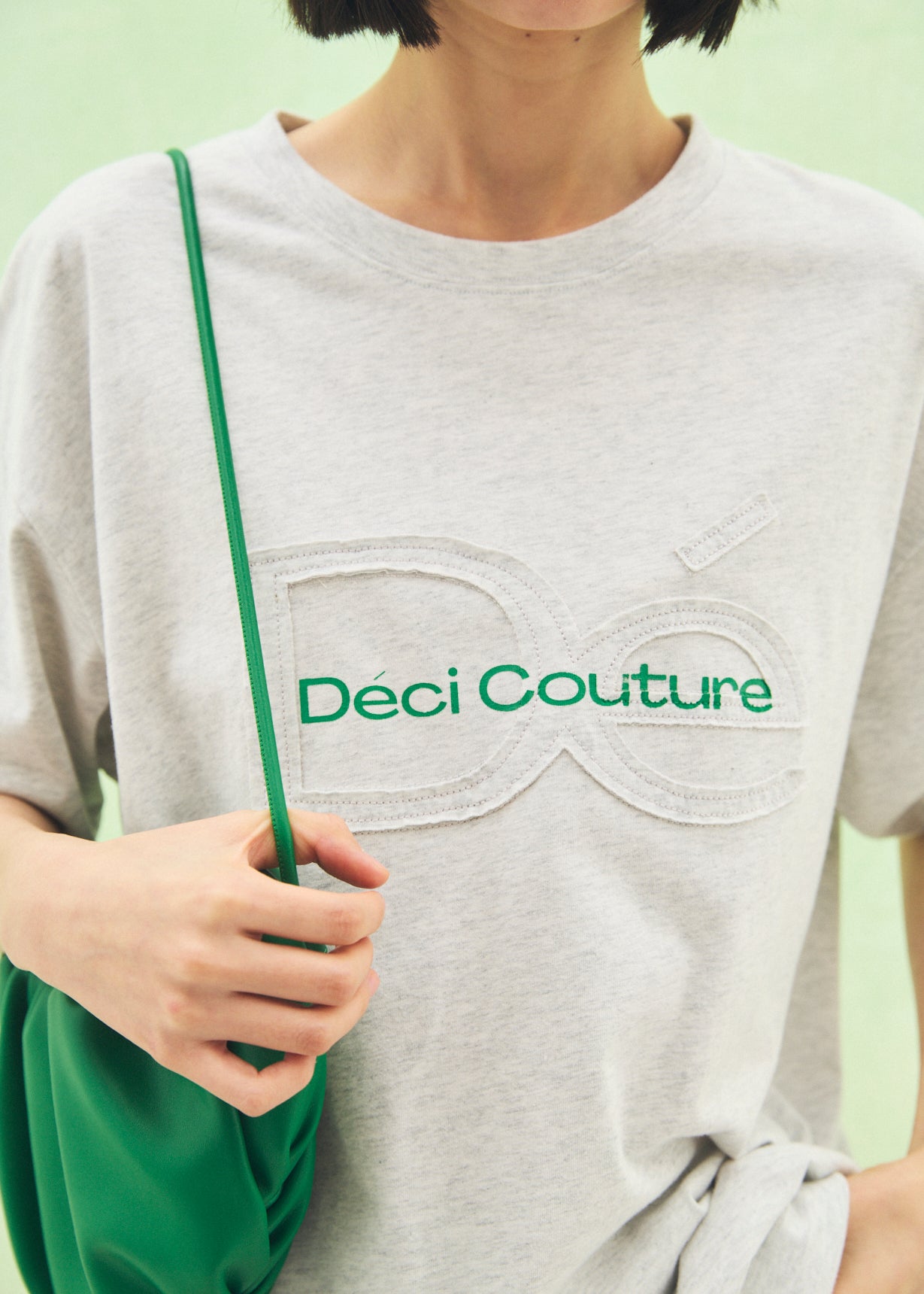 【Big】Cut-Out Logo T-Shirt
