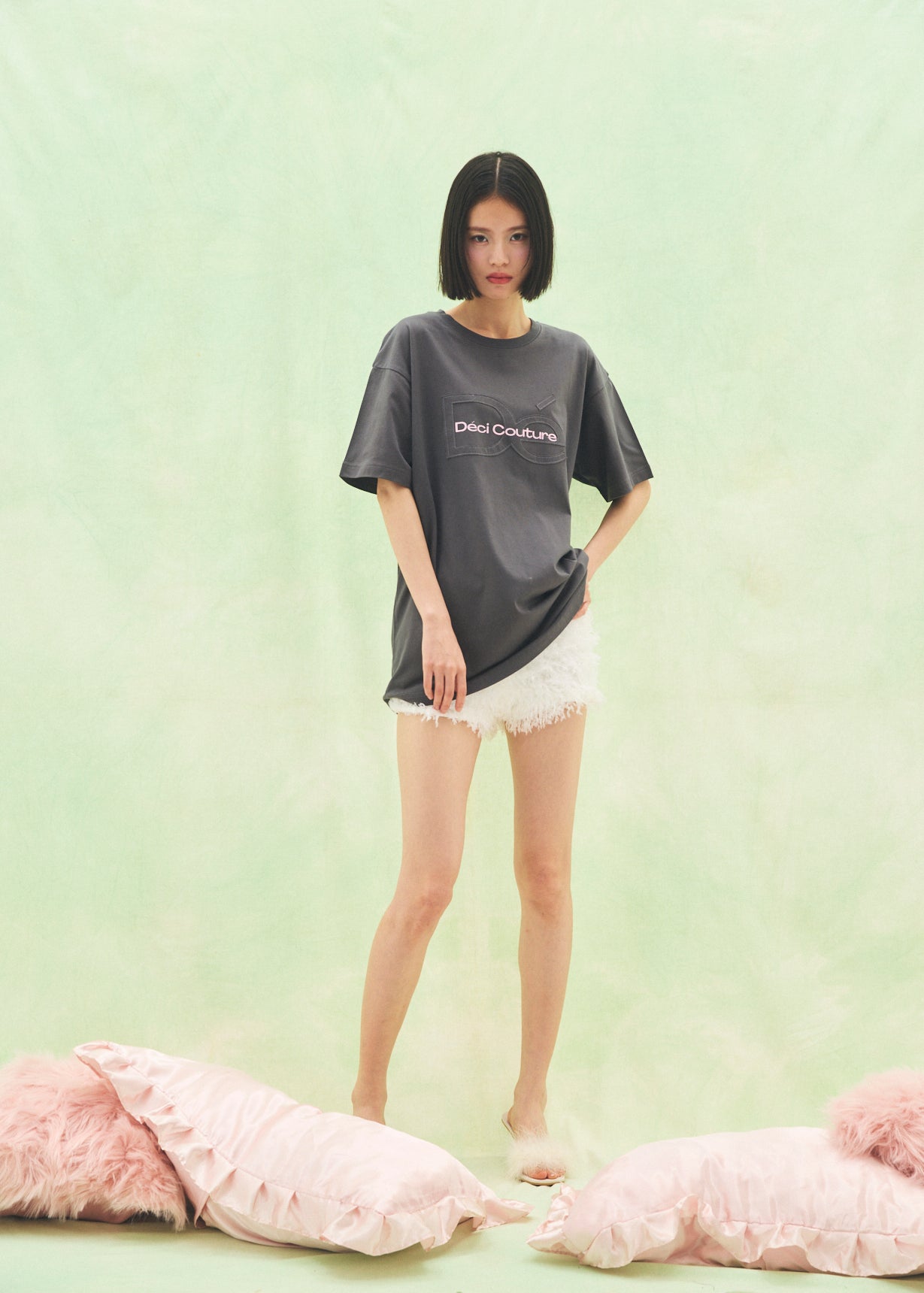 【Big】Cut-Out Logo T-Shirt