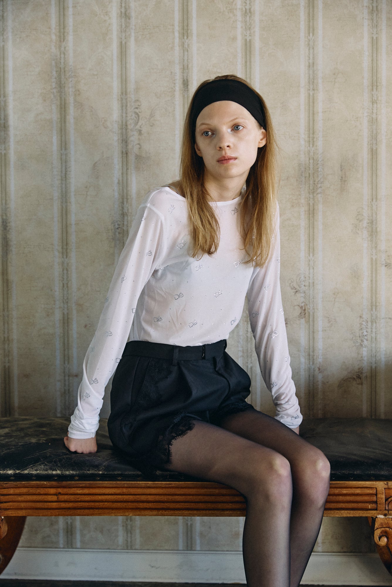 【予約商品】Crystal Logo Sheer Top