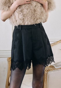 BLACK STRIPE