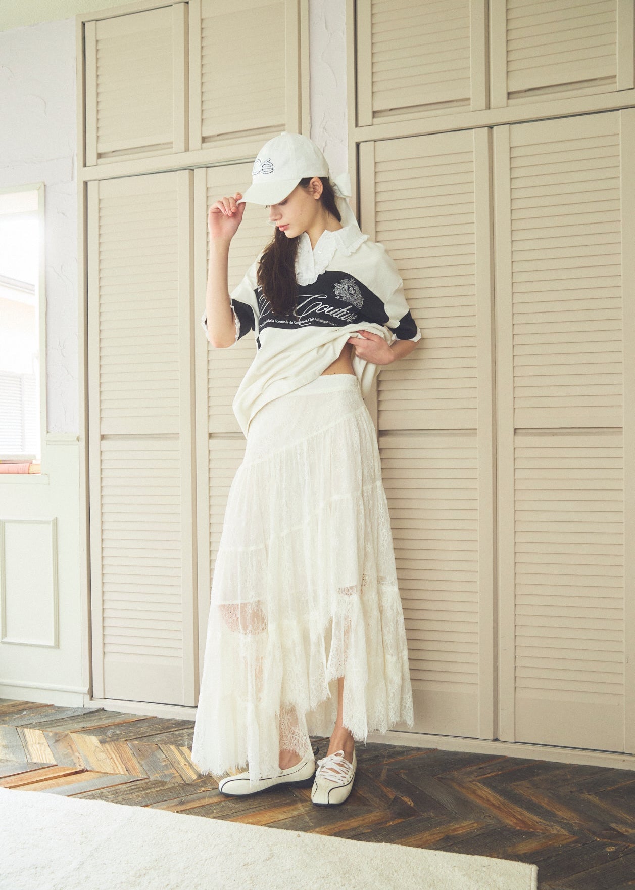 Asymmetric Lace Skirt