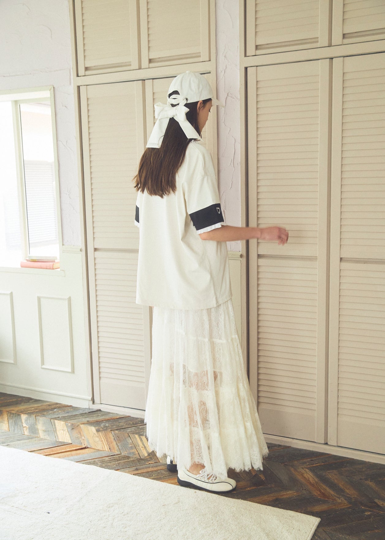 Asymmetric Lace Skirt