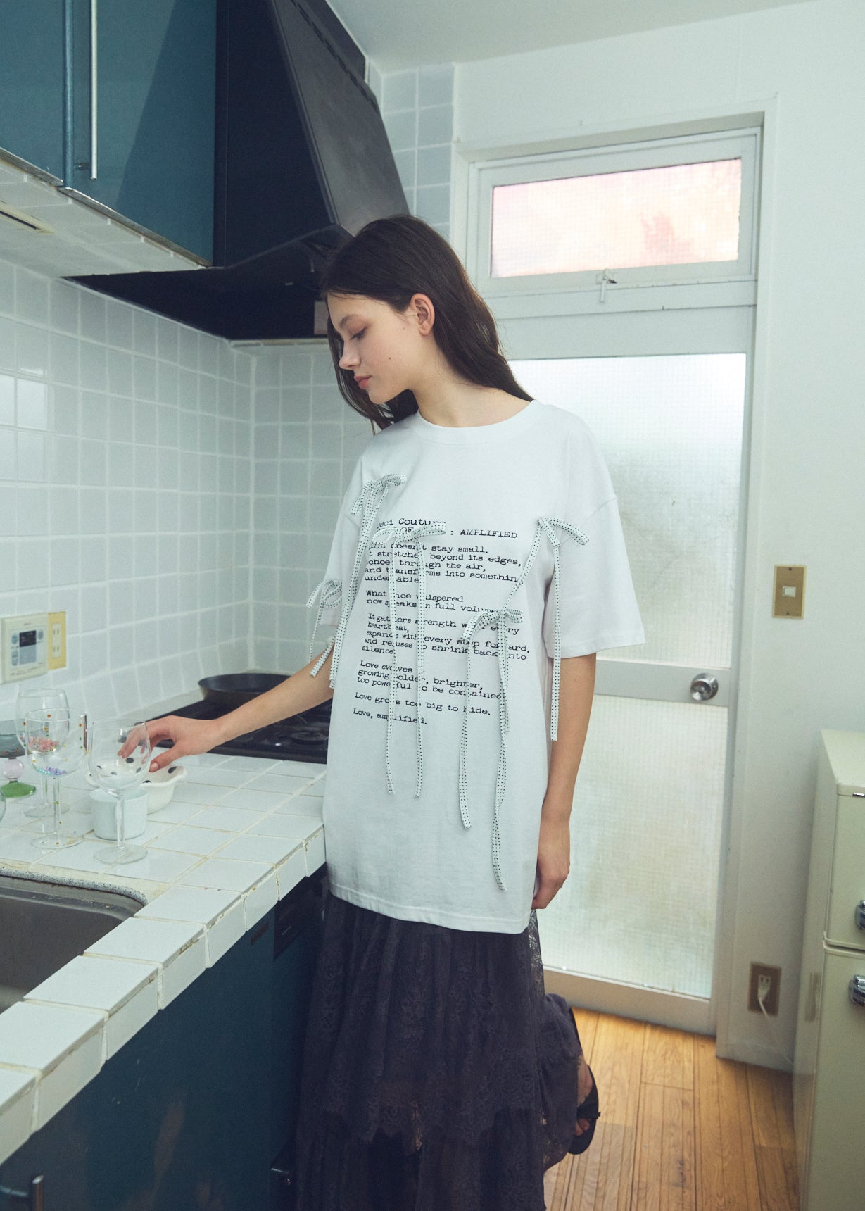 Dot Ribbon Print T-Shirt