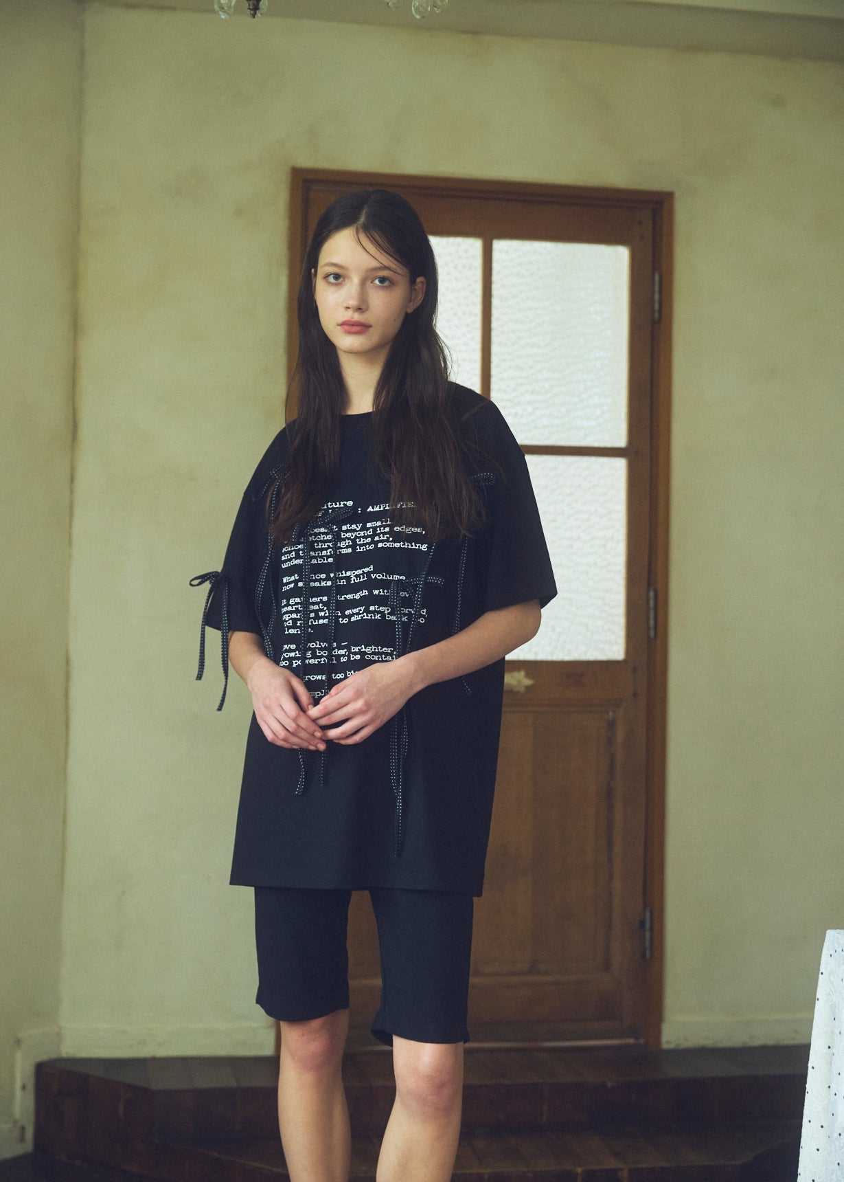 Dot Ribbon Print T-Shirt