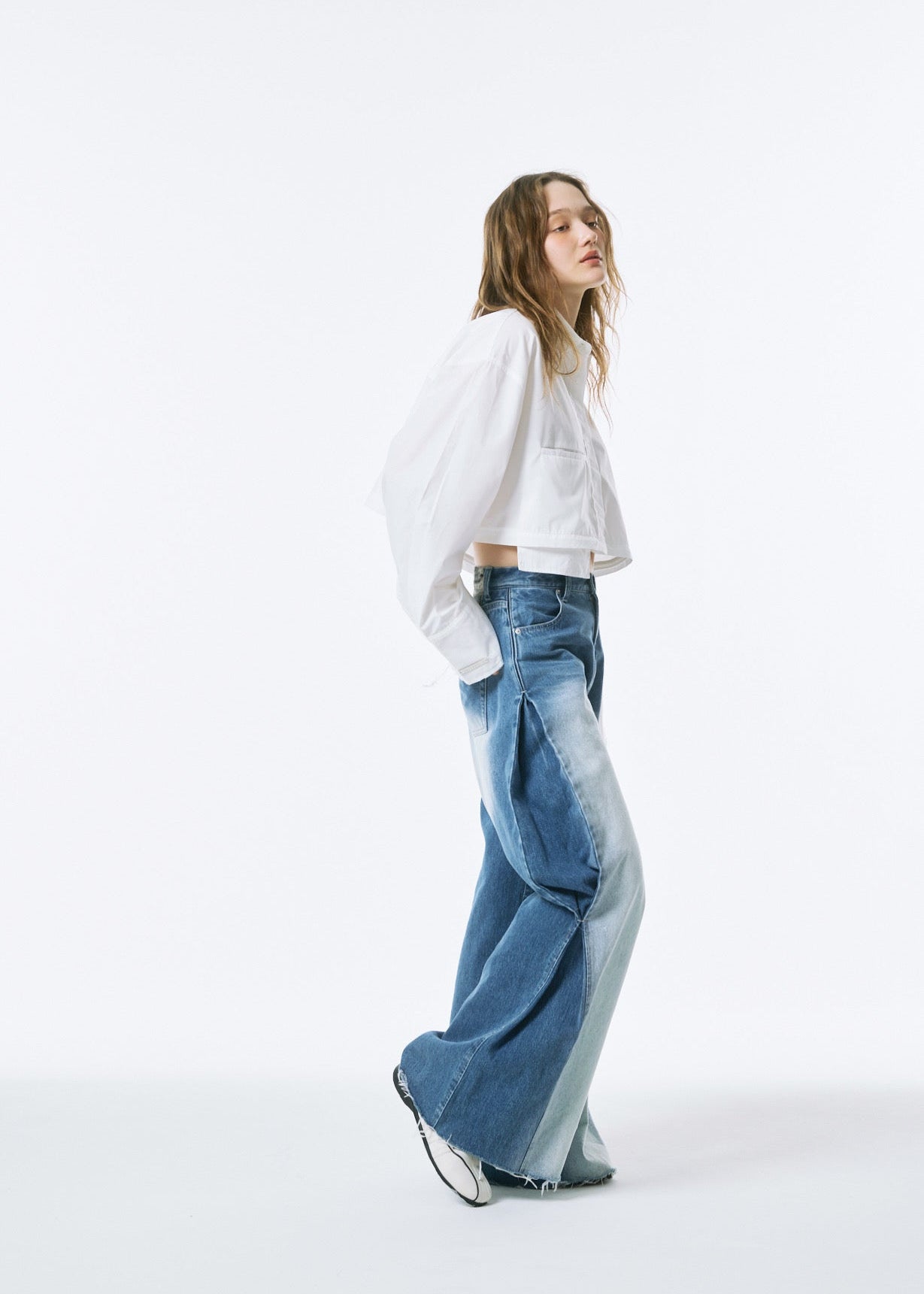 Side-Tuck Wide Denim