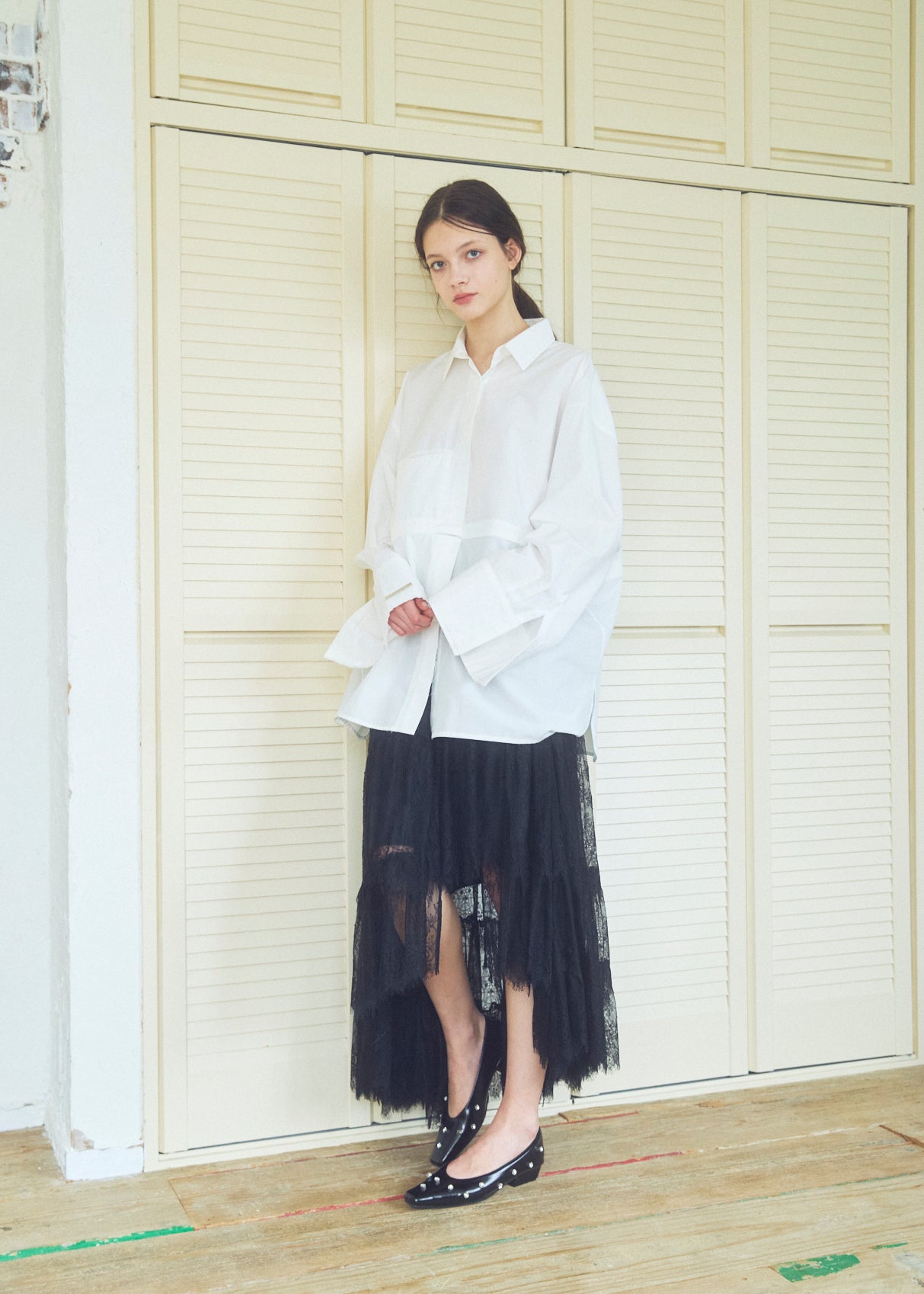 Asymmetric Lace Skirt