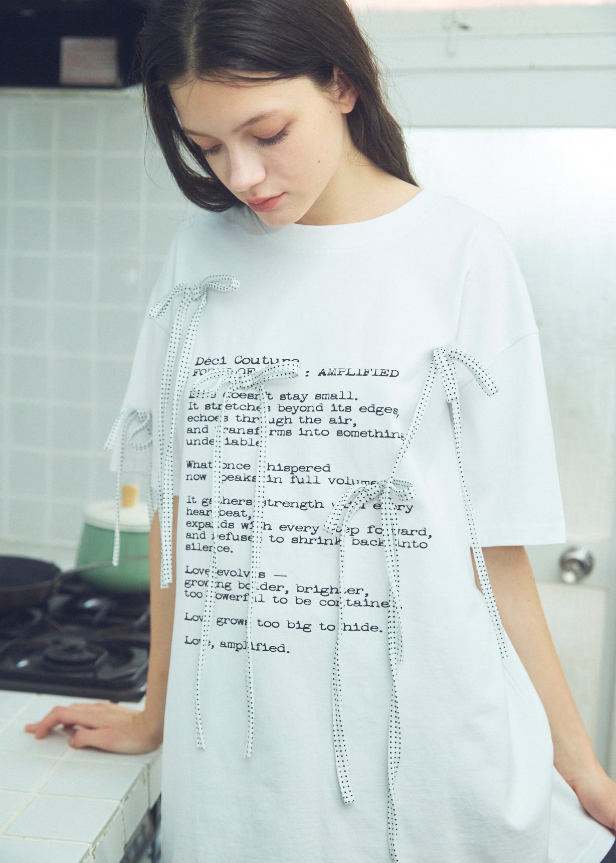 Dot Ribbon Print T-Shirt