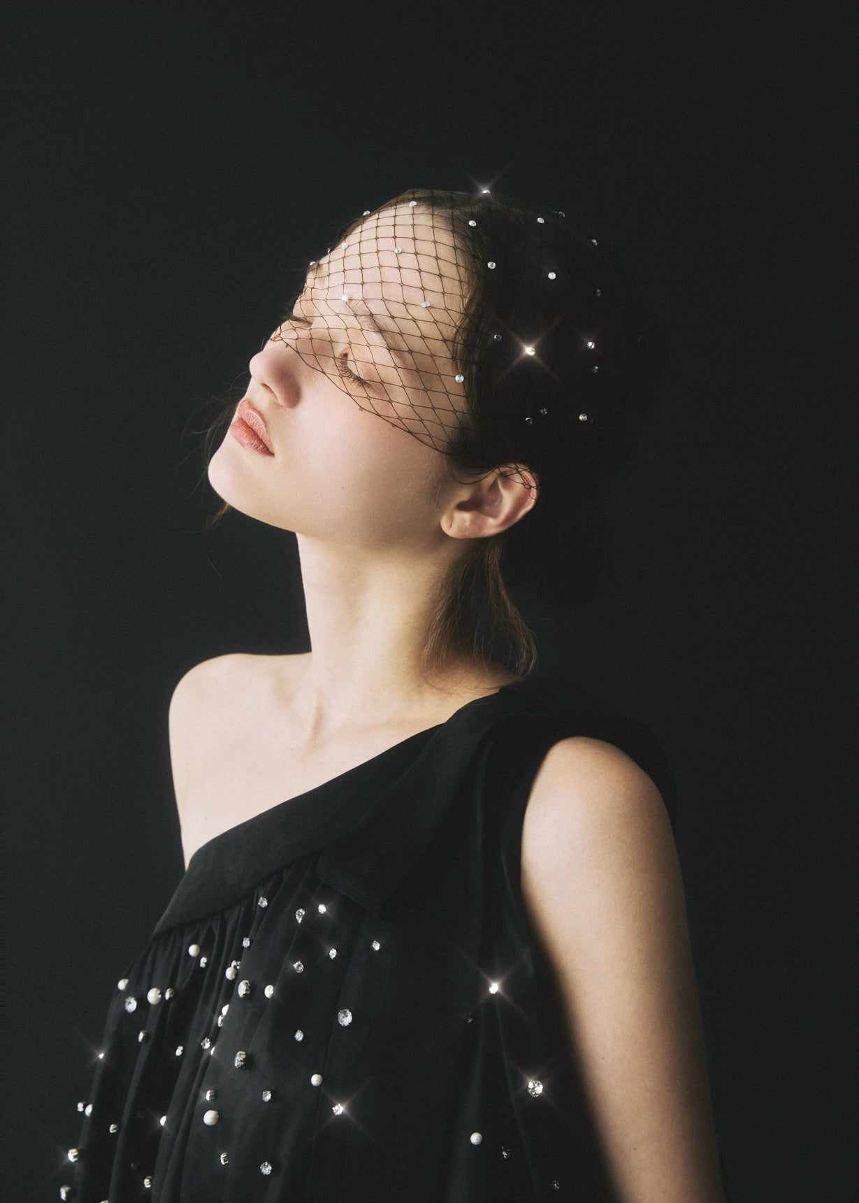 【Couture】 One-Shoulder Bijou Dress