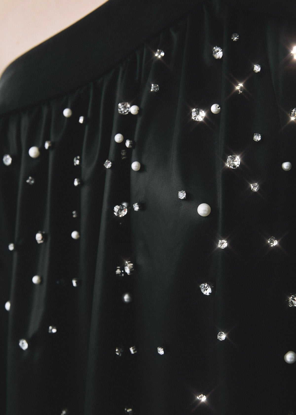 【Couture】 One-Shoulder Bijou Dress