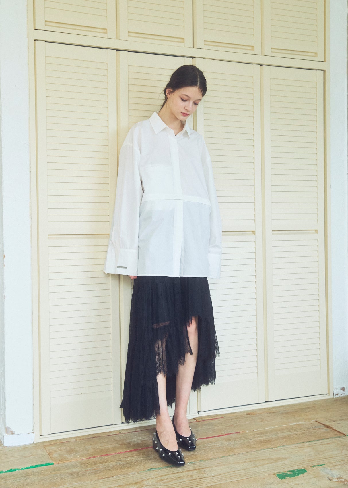 Asymmetric Lace Skirt